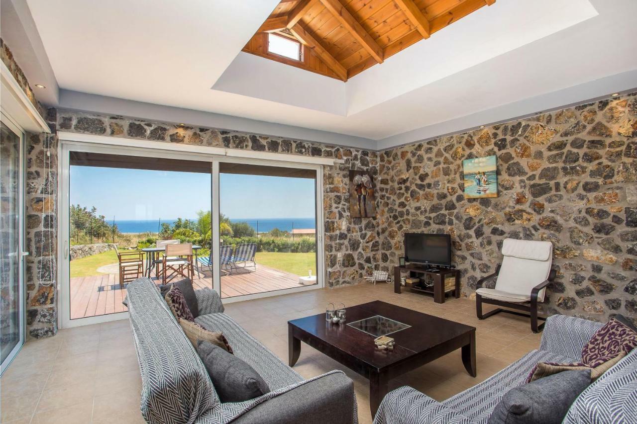 Villa Helios Калатос Екстериор снимка
